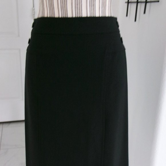 bcbgMaxAzria Jet Black Pencil Skirt Size 2 Above or At Knee - Picture 2 of 12